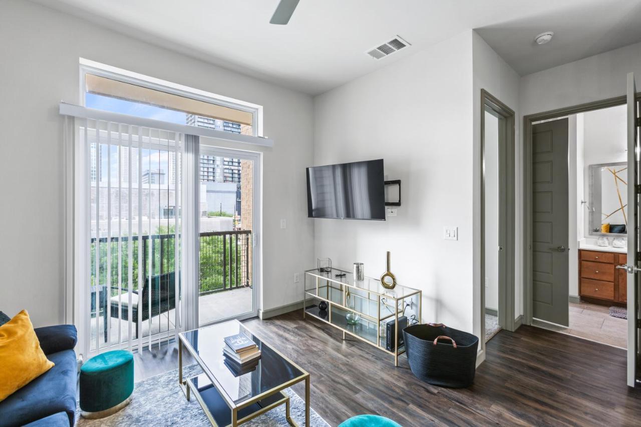 Luxury Apartment With King Bed And Pool And Free Parking 4 Houston Kültér fotó